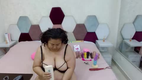 mariana online show from 02/08/26, 03:59