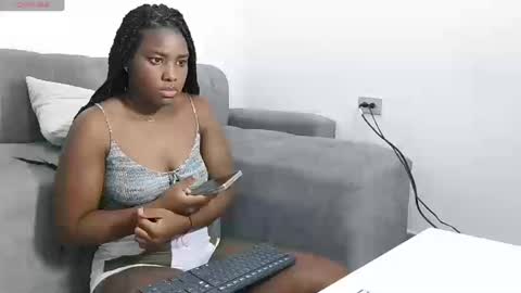 marianaee online show from 09/09/25, 05:29