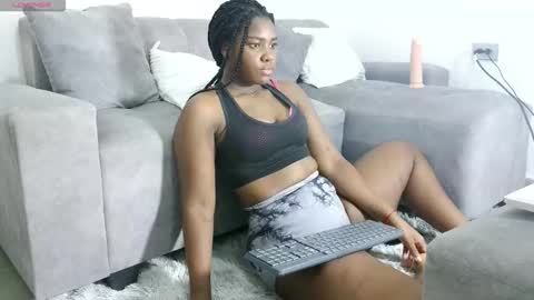 marianaee online show from 09/12/25, 04:23