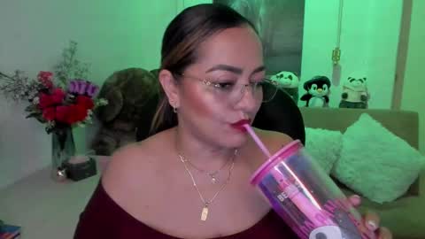 Mariana Lopez online show from 02/24/25, 06:16