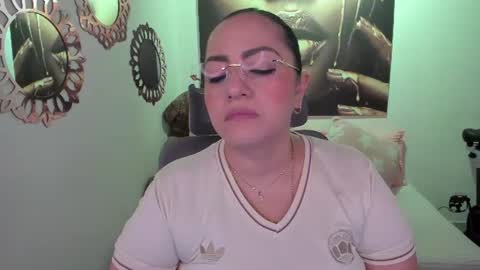 Mariana Lopez online show from 06/23/26, 10:30