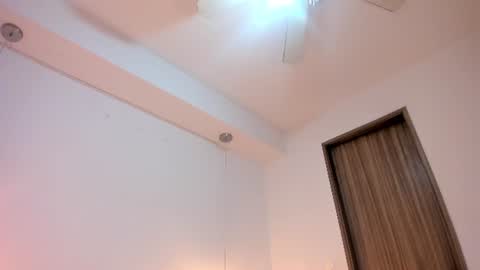 Snapshot of marianasynn_ chatting on 07/25/26, 12:09 online show from 07/25/26, 12:09