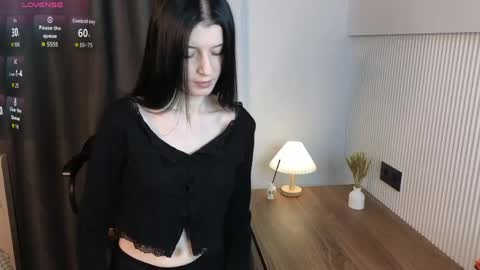 Snapshot of marianelawhitcher chatting on 06/09/26, 01:06 Amelia online show from 06/09/26, 01:06