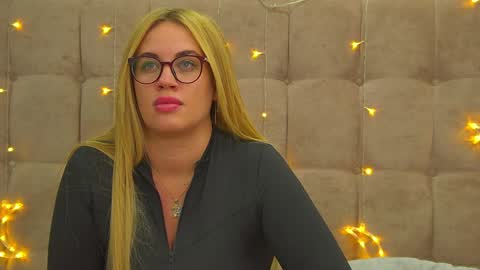 Maria online show from 12/03/24, 04:39