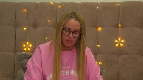 Maria online show from 12/14/24, 09:45