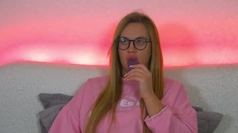 Maria online show from 01/26/25, 04:51