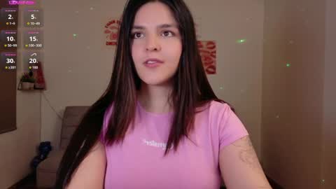 Snapshot of mariangeel_ chatting on 05/28/26, 01:25 mariangeel_ online show from 05/28/26, 01:25