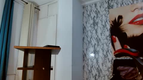 Snapshot of mariani_smith chatting on 09/29/25, 12:21 Mariani online show from 09/29/25, 12:21