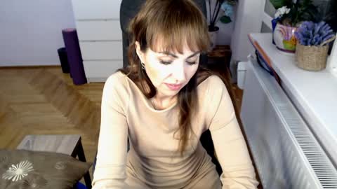 Snapshot of marianika chatting on 05/08/26, 06:46 marianika online show from 05/08/26, 06:46