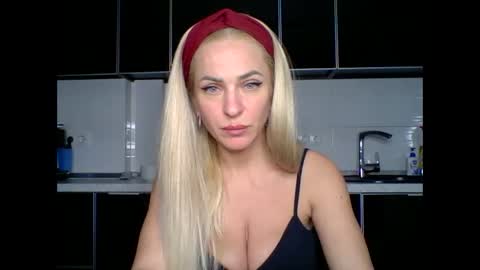 marianna1977 online show from 02/27/25, 08:53