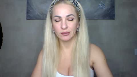 marianna1977 online show from 03/11/25, 05:13