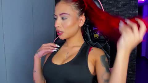 M A R I A N E online show from 09/25/25, 02:26