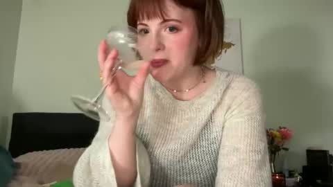 SoftlyMarianne online show from 05/18/26, 08:47