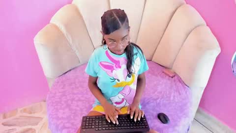 marianrosse online show from 09/08/25, 09:25