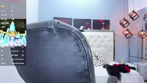 Snapshot of mariansexx chatting on 03/17/26, 12:41 Marian Sexy online show from 03/17/26, 12:41