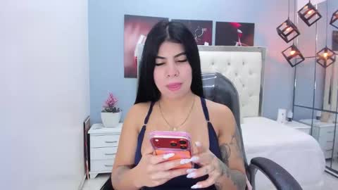 Snapshot of mariansexx chatting on 03/22/26, 12:41 Marian Sexy online show from 03/22/26, 12:41