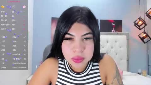 Snapshot of mariansexx chatting on 05/05/26, 12:46 Marian Sexy online show from 05/05/26, 12:46