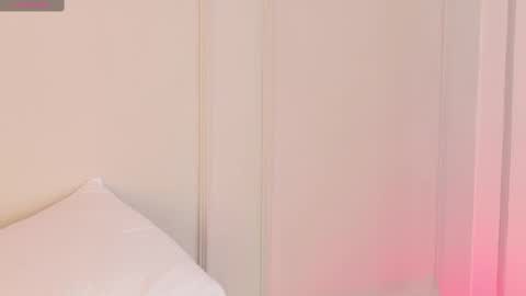 Snapshot of mariapettit chatting on 10/07/25, 10:56 Maria Pettit online show from 10/07/25, 10:56