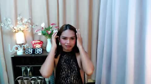 Maria online show from 09/15/25, 08:14