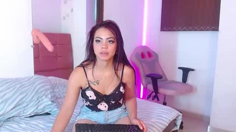 Snapshot of maribelsex303av chatting on 01/21/25, 02:59 maribelsex303av online show from 01/21/25, 02:59