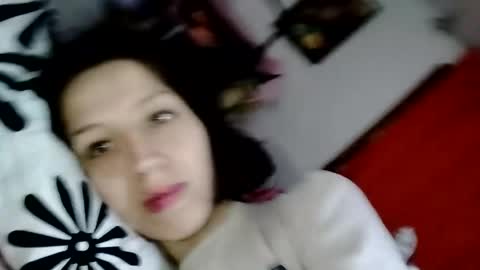 Snapshot of maribelydavid24 chatting on 06/25/26, 12:43 maribelydavid24 online show from 06/25/26, 12:43