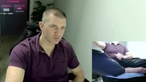 Snapshot of maribor5879 chatting on 04/15/26, 09:37 maribor5879 online show from 04/15/26, 09:37