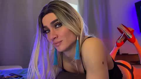 Mari online show from 12/11/24, 11:41