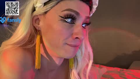 Mari online show from 12/26/24, 04:36