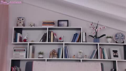 Snapshot of marie_antoinette62 chatting on 09/14/25, 03:00 Maria online show from 09/14/25, 03:00
