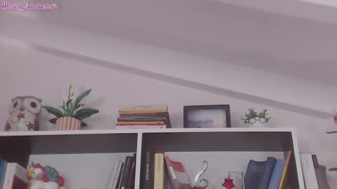 Snapshot of marie_antoinette62 chatting on 04/15/26, 04:14 Maria online show from 04/15/26, 04:14