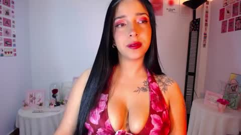Nicolle online show from 07/31/26, 02:55