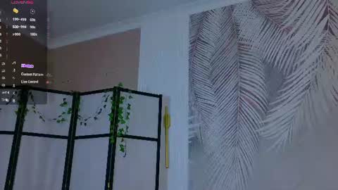 Marie LEAVE YOUR  WITH ME online show from 06/18/26, 05:08
