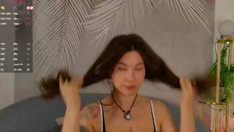 Marie LEAVE YOUR  WITH ME online show from 06/18/26, 10:09