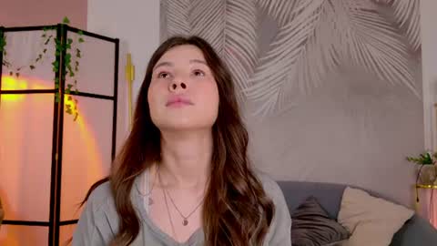 Marie LEAVE YOUR  WITH ME online show from 07/22/26, 05:10