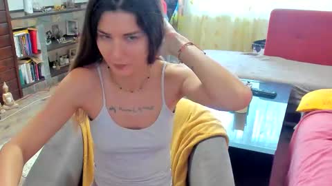 Snapshot of marie_marie03 chatting on 02/11/26, 06:29 Marie online show from 02/11/26, 06:29