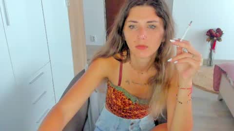 Marie   online show from 07/01/26, 05:53