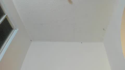 Snapshot of marie_pourtoi chatting on 06/08/26, 01:28 700 pm Washington time online show from 06/08/26, 01:28