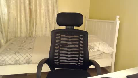 mariejuana online show from 11/26/25, 11:22