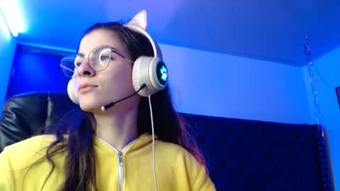Snapshot of mariel_sins21 chatting on 01/13/25, 01:39 Mariie online show from 01/13/25, 01:39