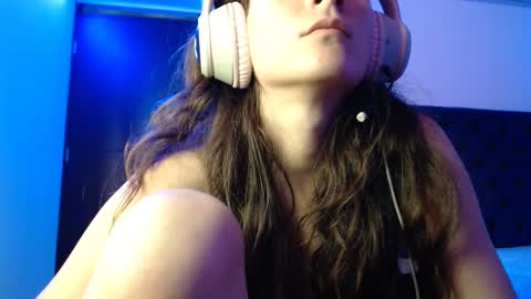 Snapshot of mariel_sins21 chatting on 01/13/25, 04:41 Mariie online show from 01/13/25, 04:41