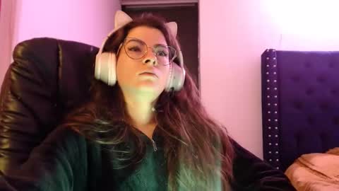 Snapshot of mariel_sins21 chatting on 02/21/25, 12:06 Mariie online show from 02/21/25, 12:06
