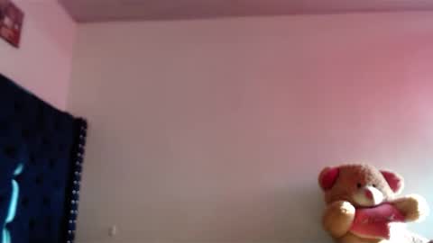 Snapshot of mariel_sins21 chatting on 02/26/25, 10:09 Mariie online show from 02/26/25, 10:09