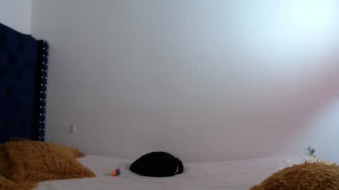 Snapshot of mariel_sins21 chatting on 03/08/25, 06:37 Mariie online show from 03/08/25, 06:37