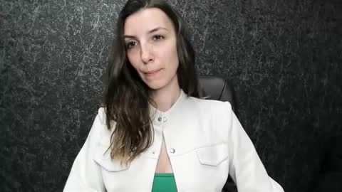 Snapshot of marielleanker chatting on 09/22/25, 09:11 marielleanker online show from 09/22/25, 09:11