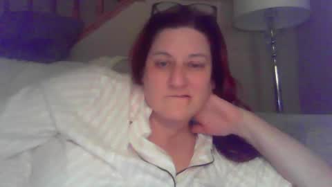 Snapshot of mariemasturbates chatting on 11/05/25, 10:10 Marie online show from 11/05/25, 10:10