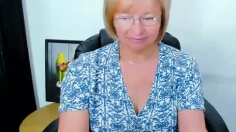 MarieMature online show from 06/12/26, 05:17