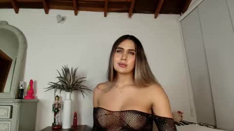 Snapshot of marihana_one1 chatting on 02/08/25, 03:08 Marihana online show from 02/08/25, 03:08