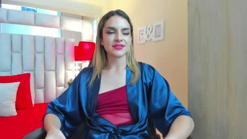 mariiahneedles online show from 01/07/25, 09:35