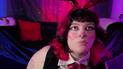 mariiana_velezz online show from 02/11/26, 08:47