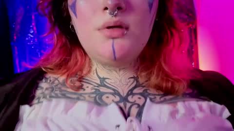 mariiana_velezz online show from 05/04/26, 09:33